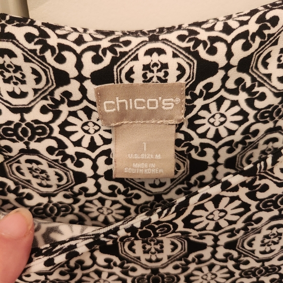 Chico's Black and White Patterned Women's Top - Picture 2 of 8